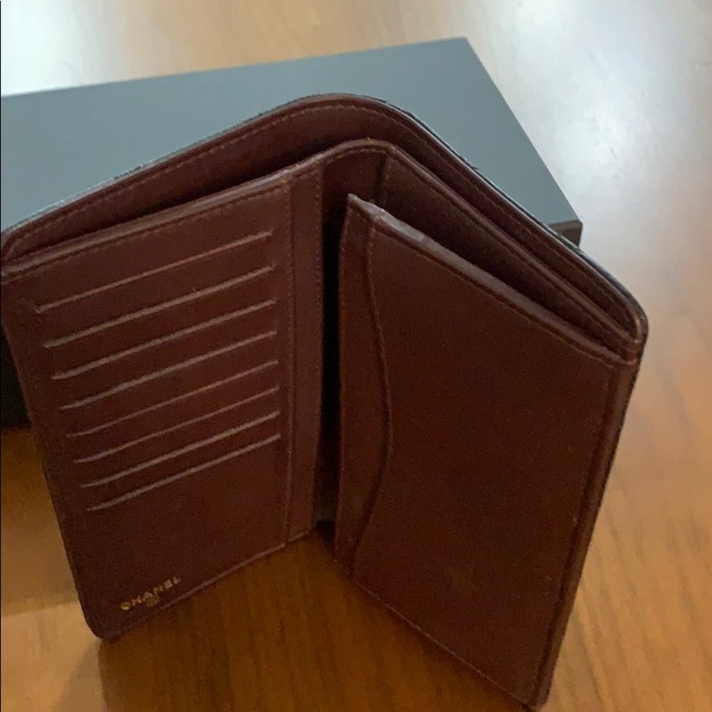 Chanel caviar flap wallet - Picture 8 of 8